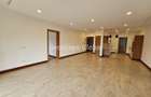 3 Bed Apartment with En Suite at Nairobi - 9