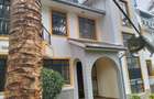 4 Bed Townhouse with En Suite in Lavington - 9