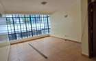5 Bed Townhouse with En Suite in Lavington - 12