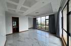 4 Bed Apartment with En Suite at Lantana Road - 16