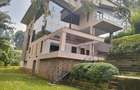 5 Bed Townhouse with En Suite in Westlands Area - 8