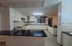 3 Bed Apartment with En Suite in Westlands Area - 1