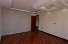 5 Bed Townhouse with En Suite in Kileleshwa - 14