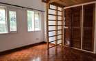 4 Bed House with En Suite at Hill View Crescent - 7