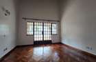 5 Bed House with En Suite in Lavington - 17