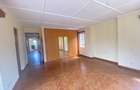 5 Bed Townhouse with En Suite in Lavington - 10