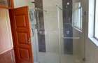 4 Bed House with En Suite in Ridgeways - 18