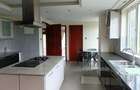 4 Bed Apartment with En Suite in Riverside - 3