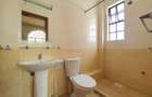 4 Bed Townhouse with En Suite at Loresho - 19