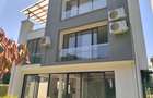 4 Bed Townhouse with En Suite in Lavington - 10