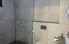 4 Bed Apartment with En Suite at Riverside Drive. - 16