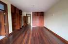 4 Bed House with En Suite in Muthaiga - 12
