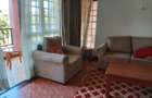 Serviced 2 Bed Apartment with En Suite in Rosslyn - 12