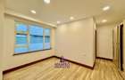 2 Bed Apartment with En Suite at City Park Drive - 11