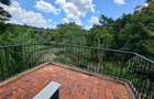 4 Bed House with En Suite in Runda - 17