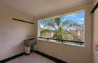 3 Bed Apartment with En Suite in Kilimani - 10