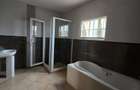 5 Bed Townhouse with En Suite in Kileleshwa - 14
