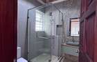 5 Bed Townhouse with En Suite in Rosslyn - 8