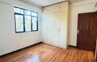 2 Bed Apartment with En Suite in Kilimani - 13
