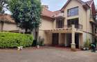 6 Bed Townhouse with En Suite at Lavington - 5
