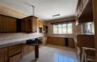 4 Bed Townhouse with En Suite in Westlands Area - 6