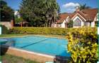 5 Bed Townhouse with En Suite in Lavington - 3