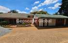 4 Bed Townhouse with En Suite in Rosslyn - 1