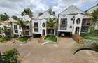 5 Bed Townhouse with En Suite in Spring Valley - 20