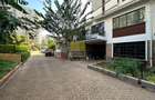 4 Bed Townhouse in Parklands - 11