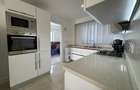 Serviced 2 Bed Apartment with En Suite in Westlands Area - 14