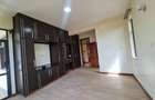 3 Bed Apartment with En Suite at Parklands - 5