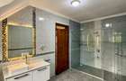 9 Bed House with En Suite in Rosslyn - 14
