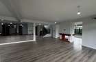 5 Bed Villa with En Suite in Runda - 3