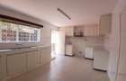5 Bed House with En Suite at Lavington - 19