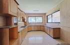 4 Bed Townhouse with En Suite in Westlands Area - 2