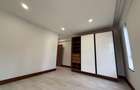 2 Bed Apartment with En Suite in Westlands Area - 9