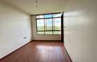 3 Bed Apartment with En Suite in Parklands - 10