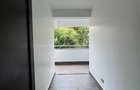3 Bed Apartment with En Suite in Riverside - 4