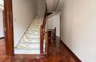 5 Bed Townhouse with En Suite at Lavington - 13