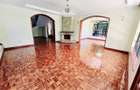 4 Bed Townhouse with En Suite at Lavington - 17