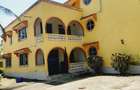 5 Bed Townhouse with En Suite in Bamburi - 3