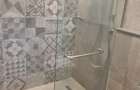 Serviced 2 Bed Apartment with En Suite in Westlands Area - 9
