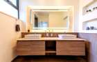 3 Bed Apartment with En Suite in Riverside - 8