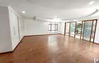 4 Bed House with En Suite in Runda - 11