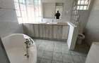 4 Bed House with En Suite in Gigiri - 10
