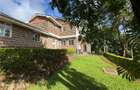 4 Bed House with En Suite in Nyari - 1