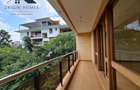 4 Bed Apartment with En Suite at Riverside Drive - 19