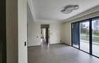 1 Bed Apartment with En Suite at Westlands Road - 7