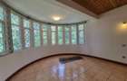 4 Bed Townhouse with En Suite at Rosslyn - 7