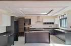 5 Bed Townhouse with En Suite in Lavington - 5